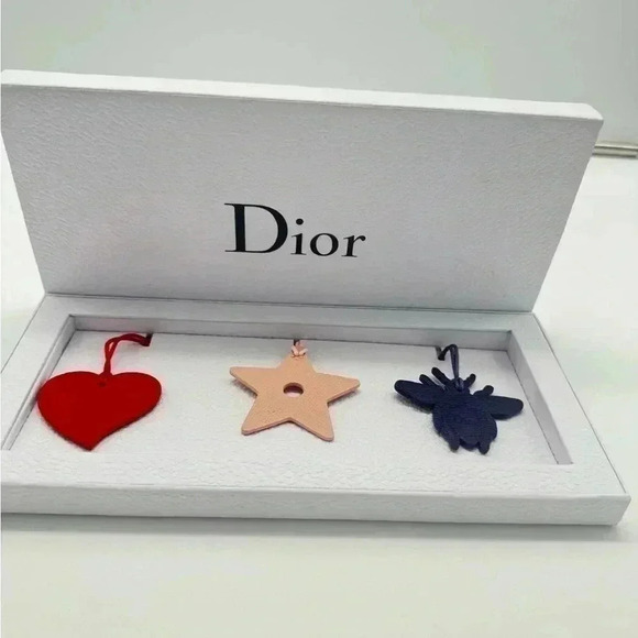 🔥FINAL BEST PRICE 🔥 DIOR VIP Charms - Picture 3 of 3